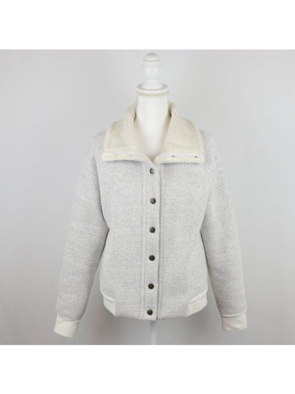 Aventura Women's Medium Cream & Black Fleece Lined Knit Snap Up Bomber Jacket